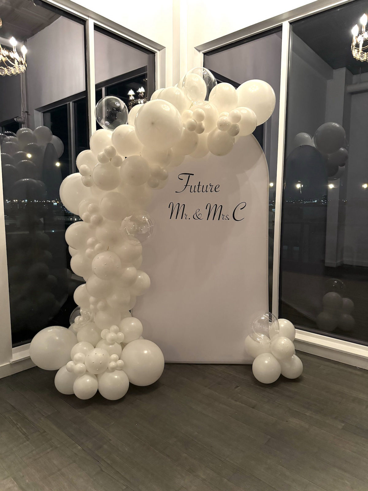 Balloon Garland Future Mrs