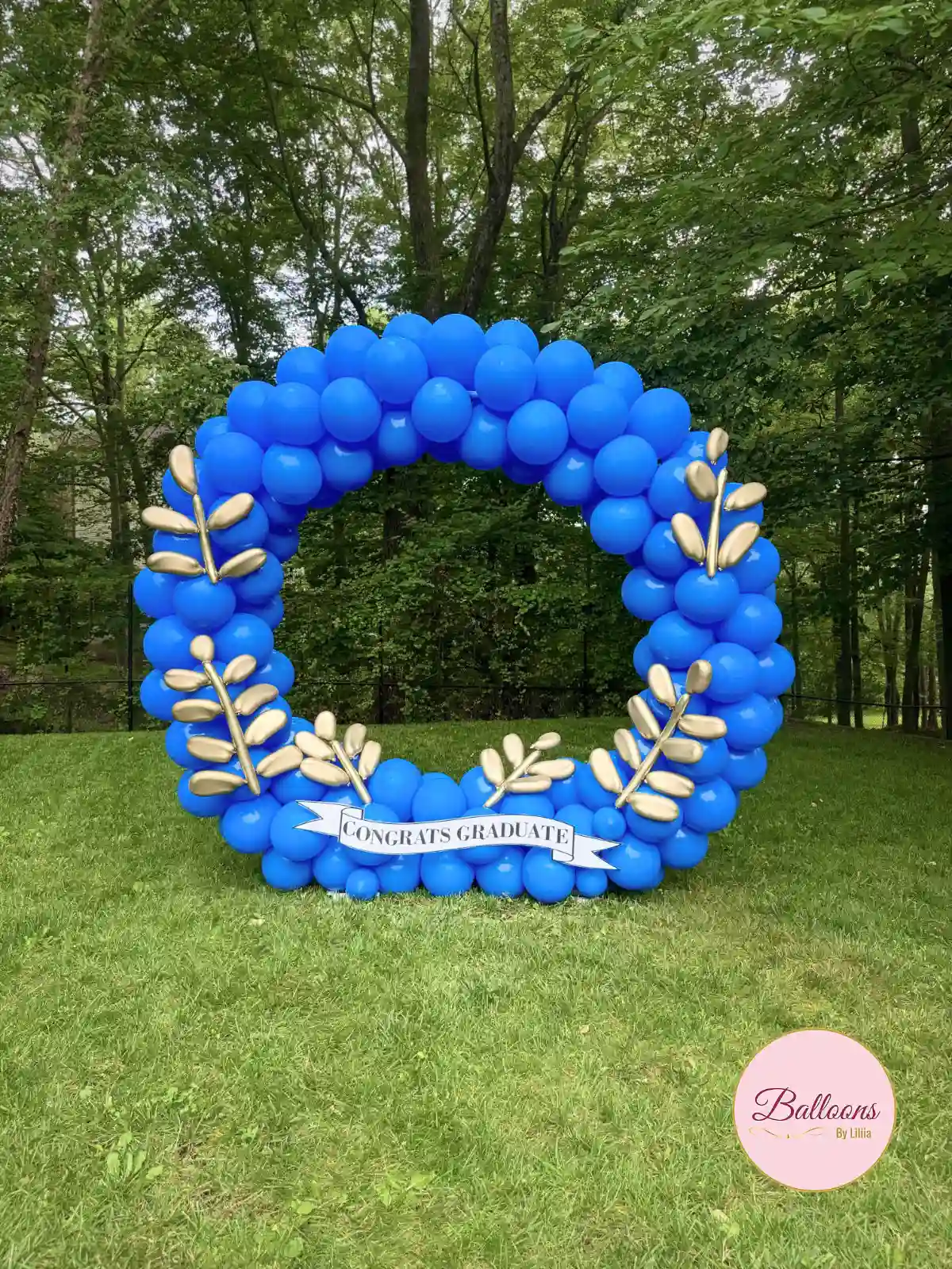 blue and gold balloon garland for boys birthday party