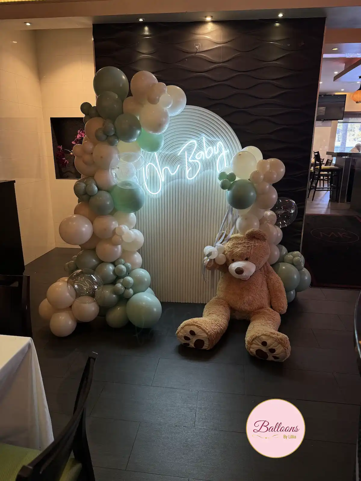 balloon setup for business event with custom branding